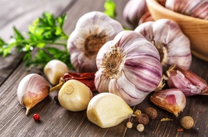 6 loại thực phẩm bạn không nên ăn khi đang đói bụng